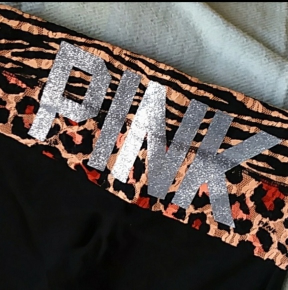 🧡VS PINK Set YOGA w/ FLARE & Tank🧡 - Picture 4 of 4